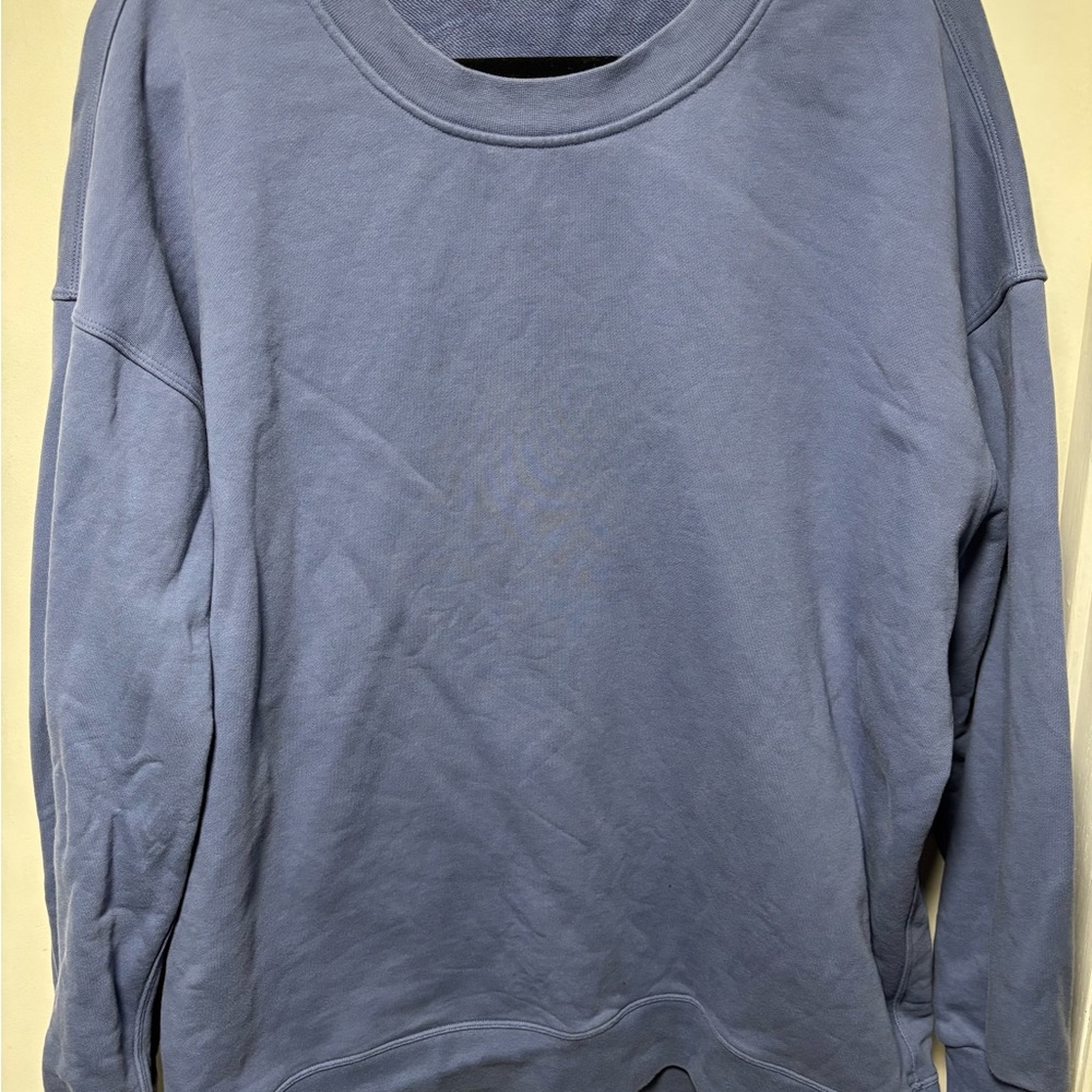 Lululemon Athletica Women's Blue Sweatshirt